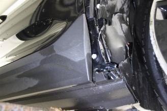 Volvo C-40 C40 picture 21