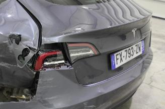 Tesla Model 3  picture 7