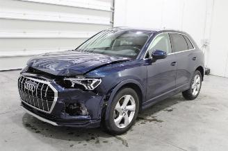 krockskadad bil auto Audi Q3  2019/5