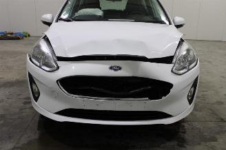 Ford Fiesta  picture 6