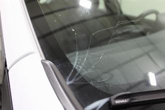 Renault Clio  picture 25