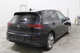 Volkswagen Golf  picture 3