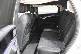 Volkswagen Touareg  picture 12