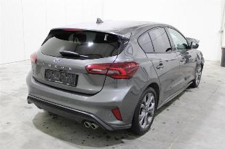 Ford Focus  picture 3