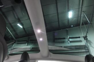 Tesla Model 3  picture 10