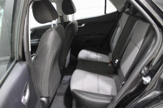 Kia Stonic  picture 12