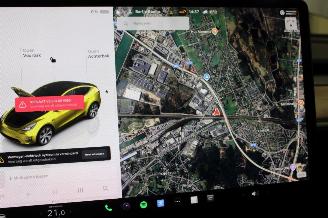 Tesla Model Y  picture 13