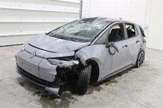 skadebil auto Volkswagen ID.3  2025/1