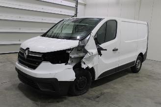 rozbiórka samochody osobowe Renault Trafic  2022/8
