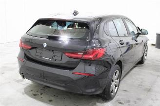 BMW 1-serie 116 picture 3