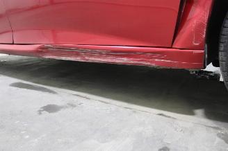 Peugeot 208  picture 21
