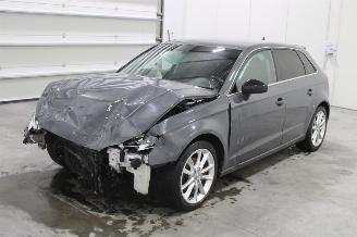 krockskadad bil auto Audi A3  2018/12