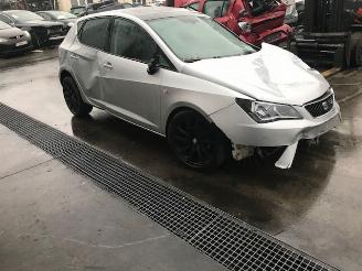 demontáž osobní automobily Seat Ibiza benzine - 1000cc - 70w 2017/1