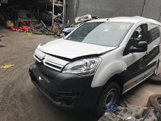 demontáž osobní automobily Citroën Berlingo 1560CC - 55KW - DIESEL 2017/11