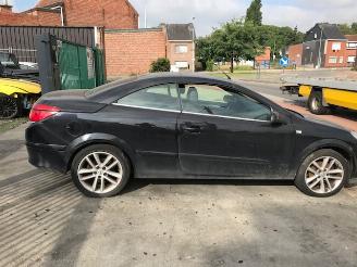 demontáž osobní automobily Opel Astra BENZINE - 1600CC - 6VIT 2009/1