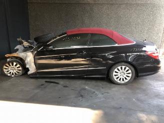rozbiórka samochody osobowe Mercedes E-klasse 220 CABRIO 2013/1