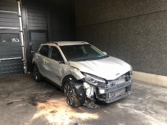 demontáž osobní automobily Kia Stonic (YB) SUV 2017 1.4 MPI 16V SUV  Benzine 1.368cc 73kW (99pk) FWD 2019/8