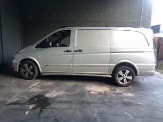 Autoverwertung Mercedes Vito 3000CC - DIESQEL - 165KW - 2013/6