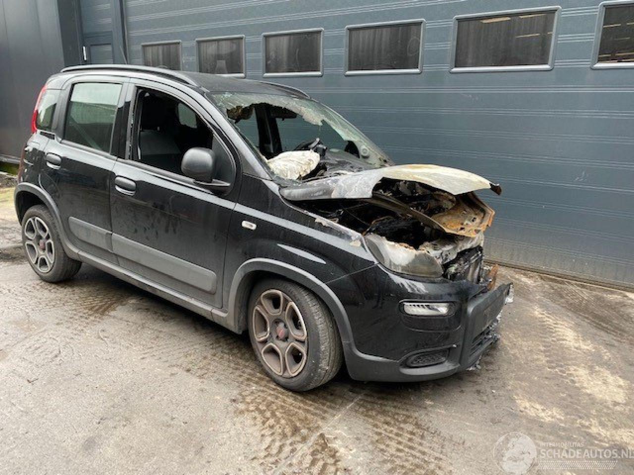 Fiat Panda (312) Hatchback 2012 0.9 TwinAir 60 Hatchback  Benzine 964cc 44kW (60pk) FWD