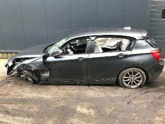 BMW 1-serie (F20) Hatchback 5-drs 2010 / 2019 114i 1.6 16V Hatchback 4Dr Benzine 1.598cc 75kW (102pk) RWD picture 5