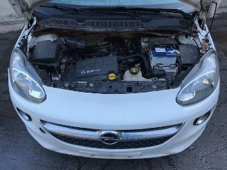 Opel Adam Hatchback 3-drs 2012 / 2019 1.2 16V Hatchback  Benzine 1.229cc 51kW (69pk) FWD picture 12