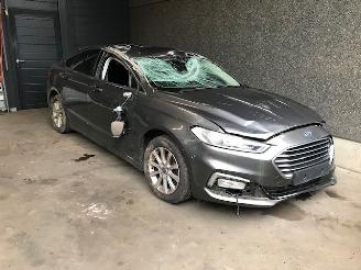 demontáž osobní automobily Ford Mondeo V Sedan 2020 2020/6