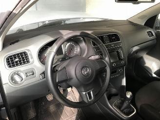 Volkswagen Polo (6R) Hatchback 2009 / 2017 1.2 12V BlueMotion Technology Hatchback  Benzine 1.198cc 51kW (69pk) FWD picture 14