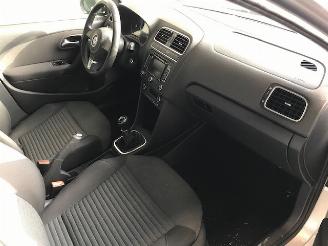 Volkswagen Polo (6R) Hatchback 2009 / 2017 1.2 12V BlueMotion Technology Hatchback  Benzine 1.198cc 51kW (69pk) FWD picture 15