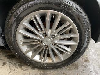 Hyundai Kona SUV 2020 1.0 T-GDI 12V SUV  Benzine 998cc 88kW (120pk) FWD picture 11