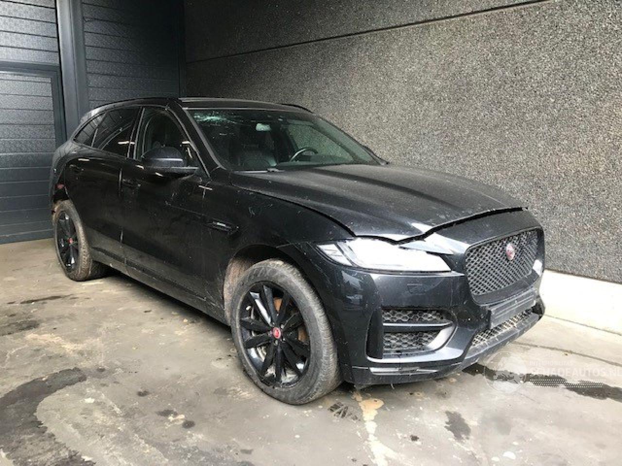 Jaguar F-Pace SUV 2018 2.0 D 180 16V AWD SUV  Diesel 1.999cc 132kW (179pk) 4x4