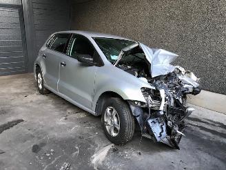 Dezmembrări autoturisme Volkswagen Polo V (6R) Hatchback 2009 / 2017 1.2 12V BlueMotion Technology Hatchback  Benzine 1.198cc 51kW (69pk) FWD 2009/8