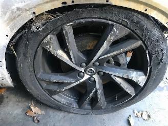 Volvo XC40 (XZ) Hatchback 5-drs 2018 2.0 D4 AWD Geartronic 16V Hatchback 4Dr Diesel 1.969cc 140kW (190pk) 4x4 picture 13