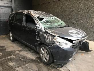 demontáž osobní automobily Dacia Lodgy (JS) MPV 2015 1.2 TCE 16V MPV  Benzine 1.198cc 85kW (116pk) FWD 2015/6