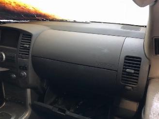 Nissan Navara Navara (D40) Pick-up 2005 picture 16