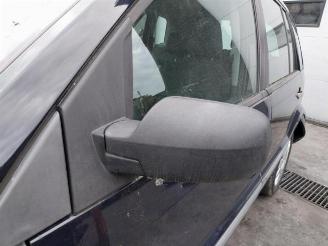 Ford Fusion  picture 4