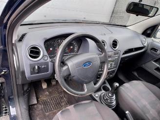 Ford Fusion  picture 11