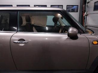 Mini One Mini (R56), Hatchback, 2006 / 2013 1.6 One D 16V picture 6