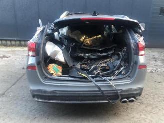 Hyundai I-30 i30 Wagon (PDEF5), Combi, 2017 1.5 T-GDI 16V Hybrid 48V picture 6