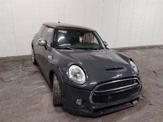 Auto da rottamare Mini Cooper S Mini (F56), Hatchback 3-drs, 2013 2.0 16V Cooper S 2015/4