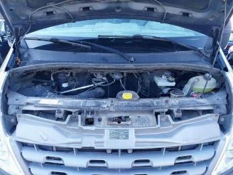 Renault Master Master III (EV/HV/UV/VA/VB/VD/VF/VG/VJ), Chassis-Cabine, 2010 2.3 dCi 145 16V FWD picture 12