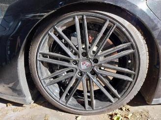 Porsche Taycan  picture 20