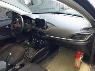 Fiat Tipo Tipo (356H/357H), Hatchback, 2016 1.6 D Multijet II 16V picture 15