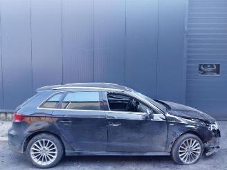 Audi A3 A3 Sportback (8VA/8VF), Hatchback 5-drs, 2012 / 2020 1.6 TDI Ultra 16V picture 12