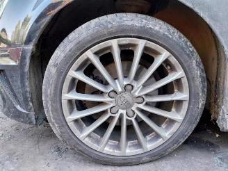 Audi A3 A3 Sportback (8VA/8VF), Hatchback 5-drs, 2012 / 2020 1.6 TDI Ultra 16V picture 22