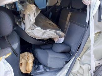 Citroën C3 C3 (SX/SW), Hatchback, 2016 1.2 Vti 12V PureTech picture 17