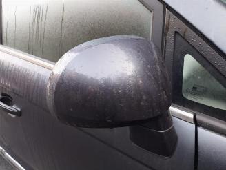 Ssang yong Rodius Rodius, MPV, 2005 2.2 SV 220 e-XDi 16V 2WD picture 10