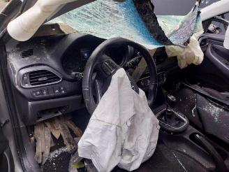 Hyundai I-30 i30 (PDEB5/PDEBB/PDEBD/PDEBE), Hatchback, 2016 1.0 T-GDI 12V picture 9