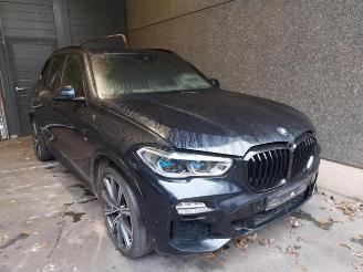 Coche siniestrado BMW X5 X5 (G05), SUV, 2018 xDrive 45 e iPerformance 3.0 24V 2021/9