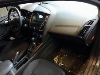 Ford Focus Focus 3, Hatchback, 2010 / 2020 1.0 Ti-VCT EcoBoost 12V 125 picture 21