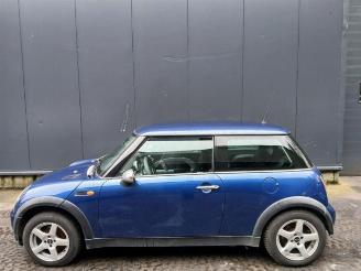 Mini One Mini One/Cooper (R50), Hatchback, 2001 / 2007 1.6 16V One picture 3